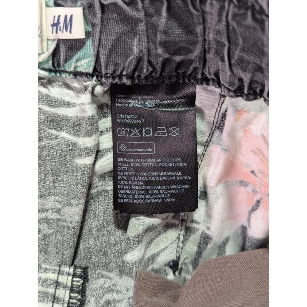 L.O.G.G. H&M Mens Small S Black Tropical Hawaiian Floral Drawstring Shorts Beach